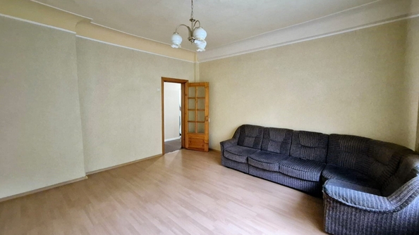
  Продается 3-комн. квартира, 71 м², Сеченова ул, д. 12
. Фото 1.