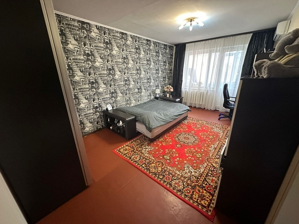 
  Продается 1-комн. квартира, 36.9 м², Комарова б-р, д. 4/1
. Фото 2.