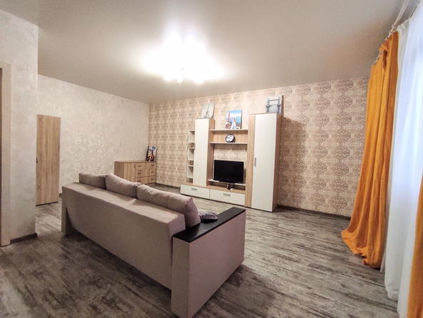 
  Продается 1-комн. квартира, 47 м², Крупской ул, д. 82/4
. Фото 1.