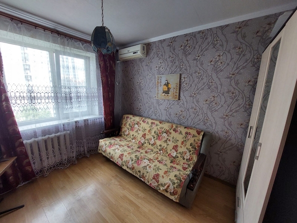 
  Продается 3-комн. квартира, 64 м², Стачки пр-кт, д. 218
. Фото 12.