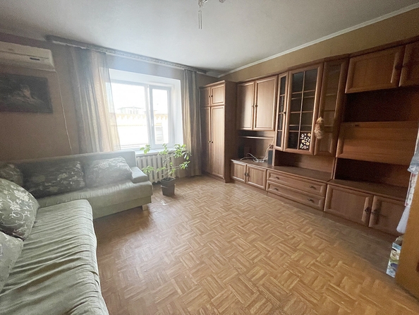
  Продается 2-комн. квартира, 50 м², Жмайлова ул, д. 3
. Фото 2.