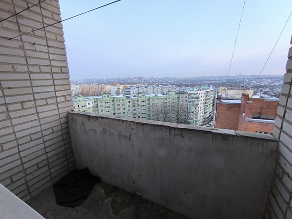 
  Продается 2-комн. квартира, 59.8 м², Таганрогская ул, д. 126/1
. Фото 9.