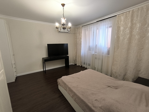 
  Продается 2-комн. квартира, 59 м², Пацаева ул, д. 18
. Фото 7.