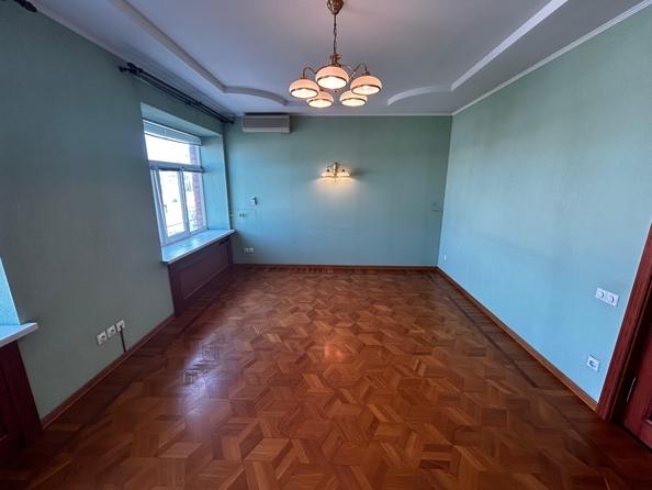 
  Продается 4-комн. квартира, 212 м², Большая Садовая ул, д. 39а
. Фото 6.