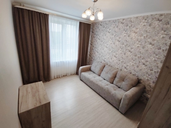 
  Продается 2-комн. квартира, 55 м², Скачкова ул, д. 62
. Фото 3.