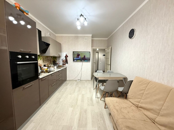 
  Продается 2-комн. квартира, 49 м², Солженицына пр-кт, д. 21/106с2
. Фото 3.
