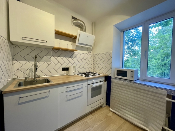 
  Продается 3-комн. квартира, 56 м², Стачки пр-кт, д. 188/1
. Фото 9.