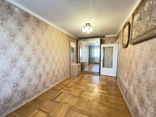 
  Продается 3-комн. квартира, 62 м², 40-летия Победы пр-кт, д. 69
. Фото 6.