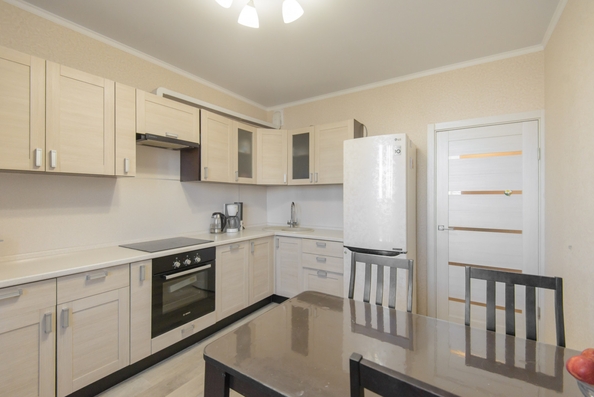 
  Продается 3-комн. квартира, 71 м², Ткачева ул, д. 22
. Фото 3.