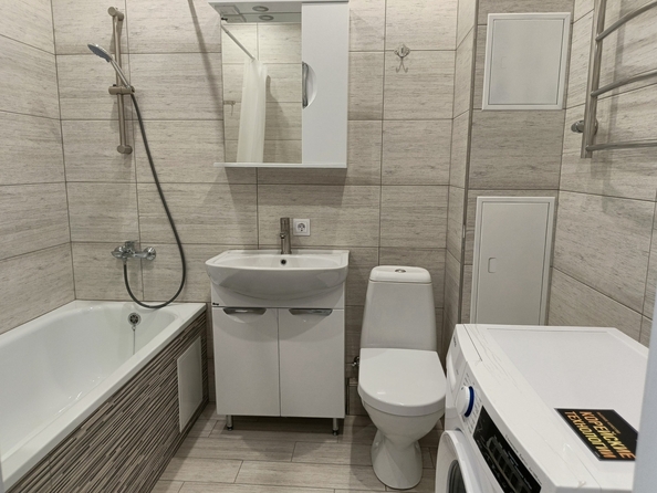 
  Продается 1-комн. квартира, 40.4 м², 23-я линия ул, д. 54
. Фото 14.