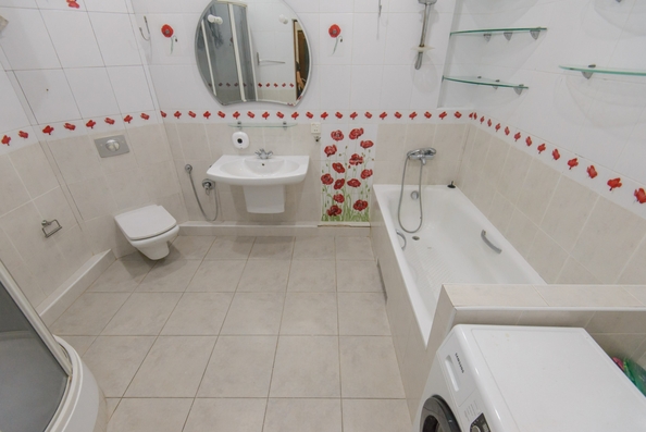 
  Продается 3-комн. квартира, 74 м², Вятская ул, д. 75/2
. Фото 10.