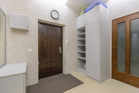 
  Продается 3-комн. квартира, 74 м², Вятская ул, д. 75/2
. Фото 14.