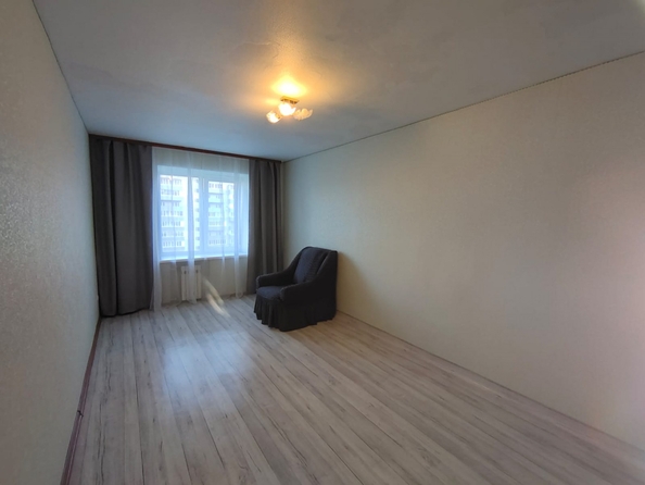 
  Продается 2-комн. квартира, 64 м², Платова ул, д. 83
. Фото 2.