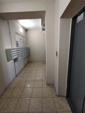 
  Продается 2-комн. квартира, 64 м², Платова ул, д. 83
. Фото 6.