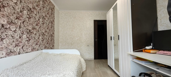 
  Продается 3-комн. квартира, 64 м², Зорге ул, д. 35
. Фото 7.