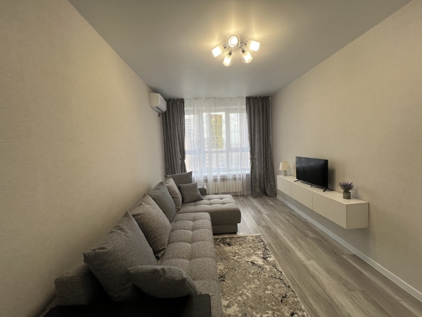
  Продается 1-комн. квартира, 33.2 м², 40-летия Победы пр-кт, д. 111
. Фото 1.