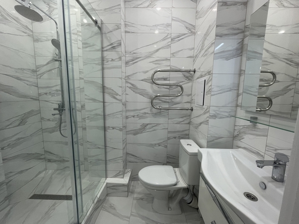 
  Продается 1-комн. квартира, 45 м², Батуринская ул, д. 169
. Фото 5.