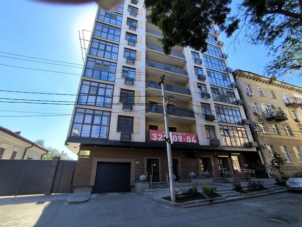 
  Продается 3-комн. квартира, 104 м², 28-я линия ул, д. 8
. Фото 1.