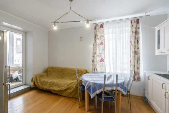 
  Продается 2-комн. квартира, 56 м², Вересаева ул, д. 103/2
. Фото 4.