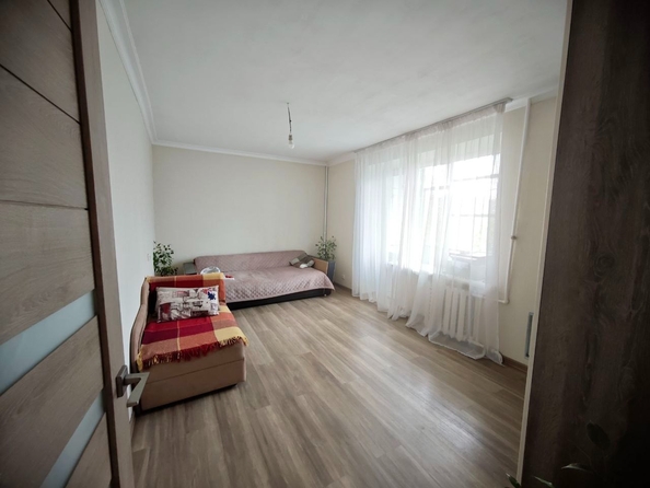 
  Продается 2-комн. квартира, 46 м², Варфоломеева ул, д. 274
. Фото 5.