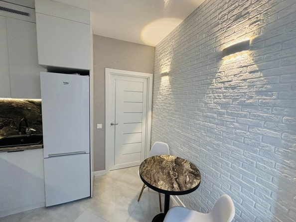 
  Продается 1-комн. квартира, 30 м², Городовикова ул, д. 38
. Фото 3.