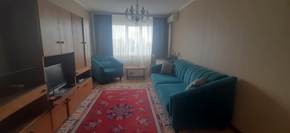
  Продается 2-комн. квартира, 51.1 м², Комарова б-р, д. 7
. Фото 4.