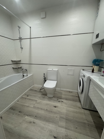 
  Продается 2-комн. квартира, 55 м², Тружеников ул, д. 80
. Фото 9.