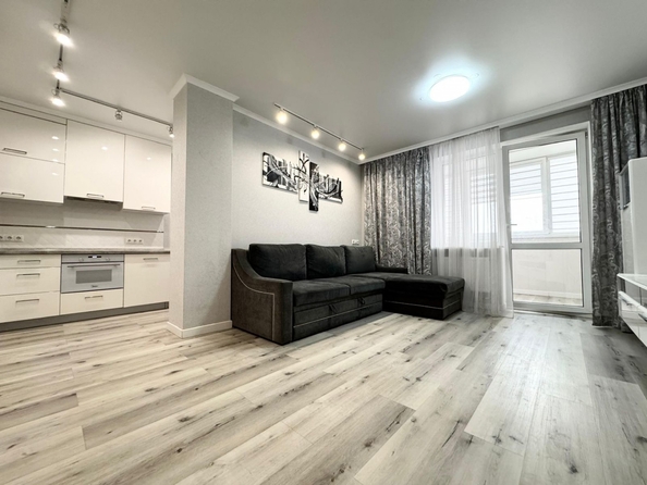 
  Продается 2-комн. квартира, 55 м², Тружеников ул, д. 80
. Фото 14.