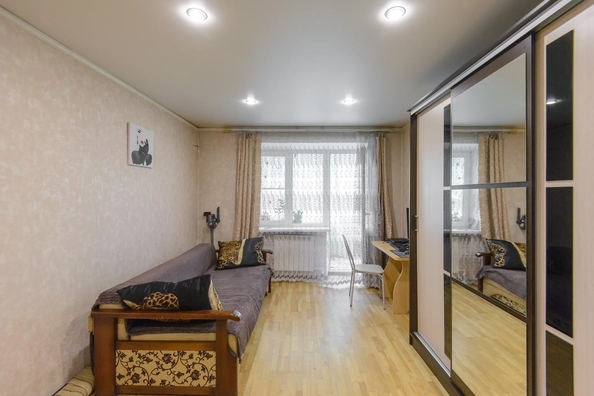 
  Продается 3-комн. квартира, 62.2 м², М.Горького ул, д. 362
. Фото 4.