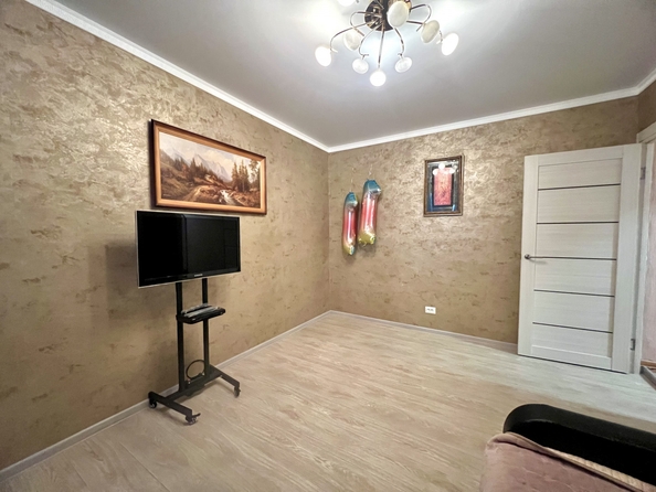 
  Продается 3-комн. квартира, 63 м², 40-летия Победы пр-кт, д. 308/3
. Фото 6.