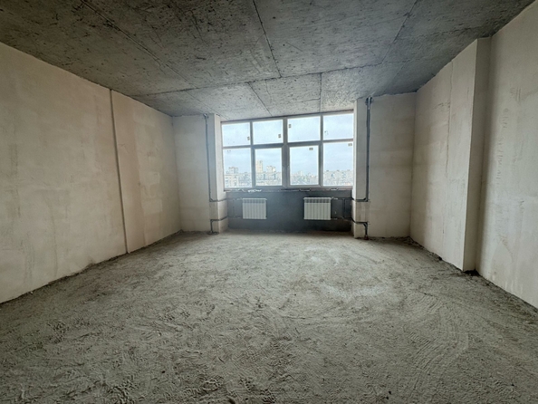 
  Продается 2-комн. квартира, 85.8 м², 2-я Краснодарская ул, д. 135
. Фото 7.