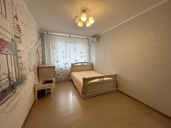 
  Продается 3-комн. квартира, 90 м², Жмайлова ул, д. 4/2
. Фото 10.