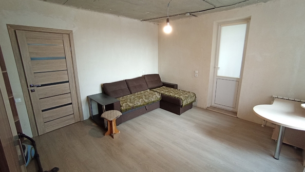 
  Продается 2-комн. квартира, 62 м², Воровского ул, д. 17
. Фото 6.