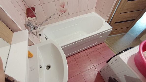 
  Продается 2-комн. квартира, 62 м², Воровского ул, д. 17
. Фото 10.