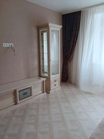 
  Сдается 3-комн. квартира, 65 м², Семашко пер, д. 25
. Фото 2.