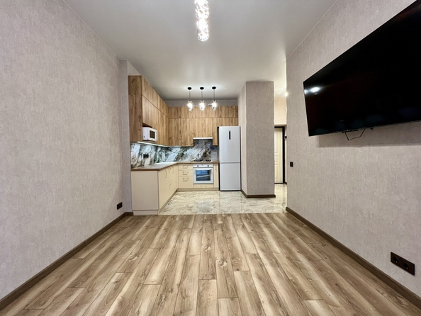 
  Продается 1-комн. квартира, 34.8 м², Строителей ул, д. 10/6
. Фото 2.