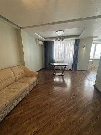 
  Продается 2-комн. квартира, 70 м², Зорге ул, д. 11
. Фото 11.