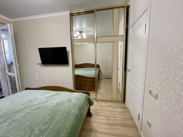 
  Продается 2-комн. квартира, 50 м², Батуринская ул, д. 157/31
. Фото 19.