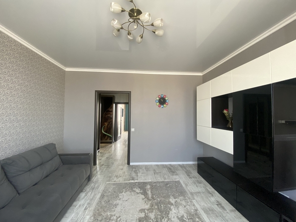 
  Продается 2-комн. квартира, 56 м², Жданова ул, д. 7
. Фото 7.