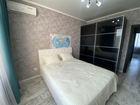 
  Продается 2-комн. квартира, 56 м², Жданова ул, д. 7
. Фото 8.