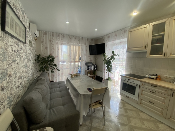 
  Продается 2-комн. квартира, 60 м², Еременко ул, д. 108
. Фото 7.