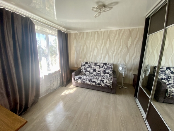 
  Продается 1-комн. квартира, 18 м², 40-летия Победы пр-кт, д. 282
. Фото 3.