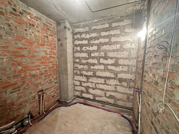 
  Продается 2-комн. квартира, 60 м², 26-я линия ул, д. 35/1
. Фото 13.
