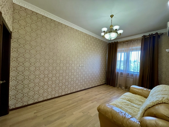
  Продается 3-комн. квартира, 88.9 м², Благодатная ул, д. 211
. Фото 8.