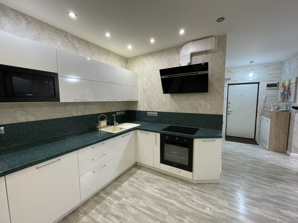 
  Продается 2-комн. квартира, 52.8 м², Шолохова пр-кт, д. 211/1
. Фото 3.