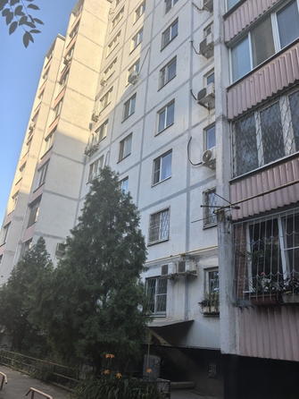 
  Продается 1-комн. квартира, 40 м², Малиновского ул, д. 72
. Фото 6.