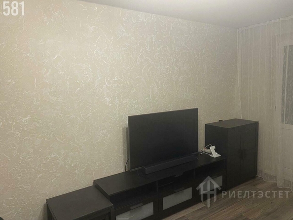 
  Продается 1-комн. квартира, 32 м², Металлургическая ул, д. 20/2
. Фото 3.