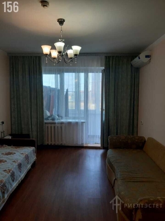 
  Продается 1-комн. квартира, 38 м², Жмайлова ул, д. 23
. Фото 2.