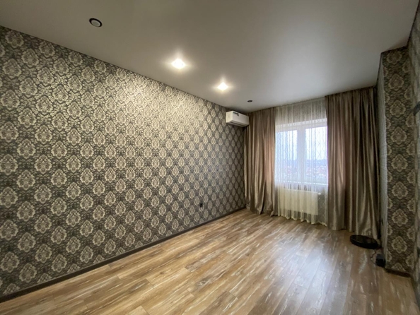 
  Продается 1-комн. квартира, 42 м², Доломановский пер, д. 128
. Фото 3.