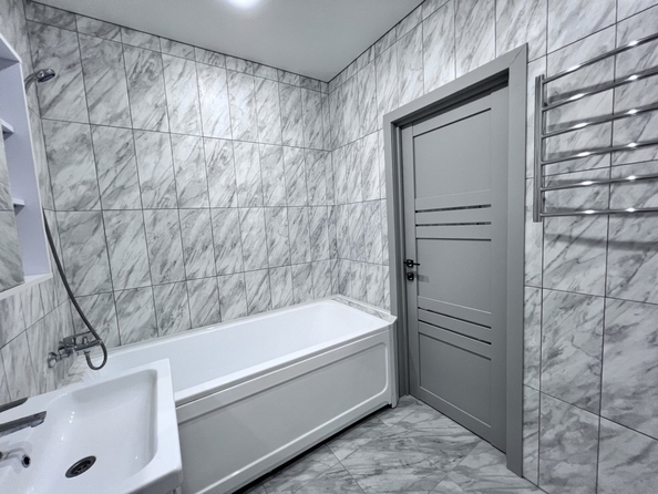 
  Продается 1-комн. квартира, 32 м², Берберовская ул, д. 22
. Фото 14.